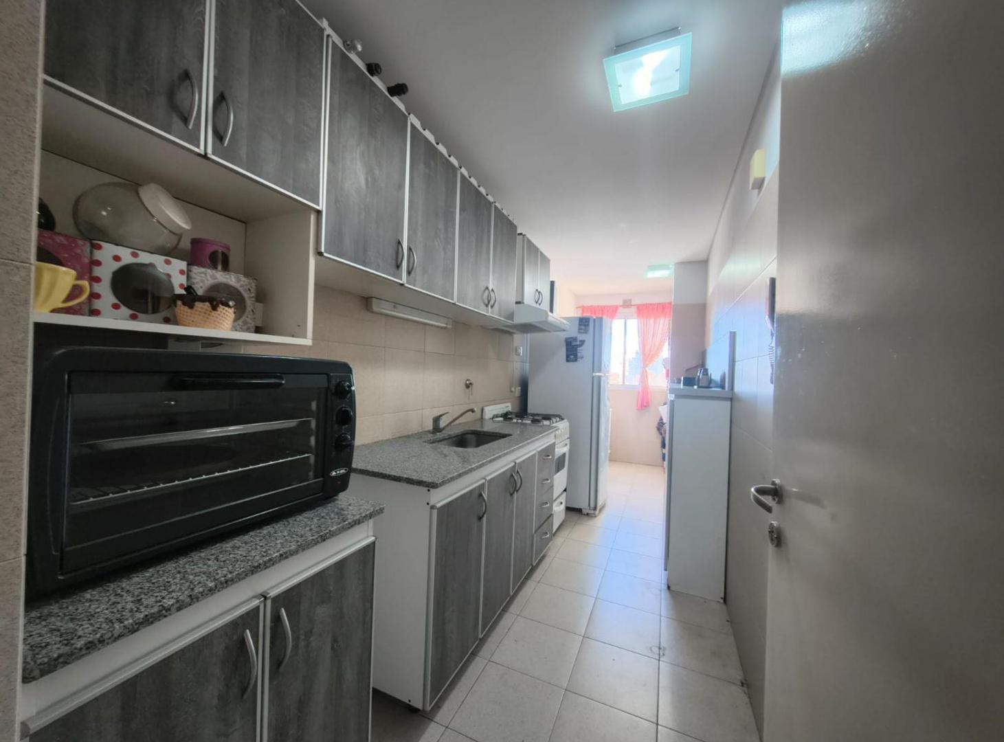 Foto de VENTA DEPARTAMENTO 4 AMB COCHERA VERSALLES, imagen 3