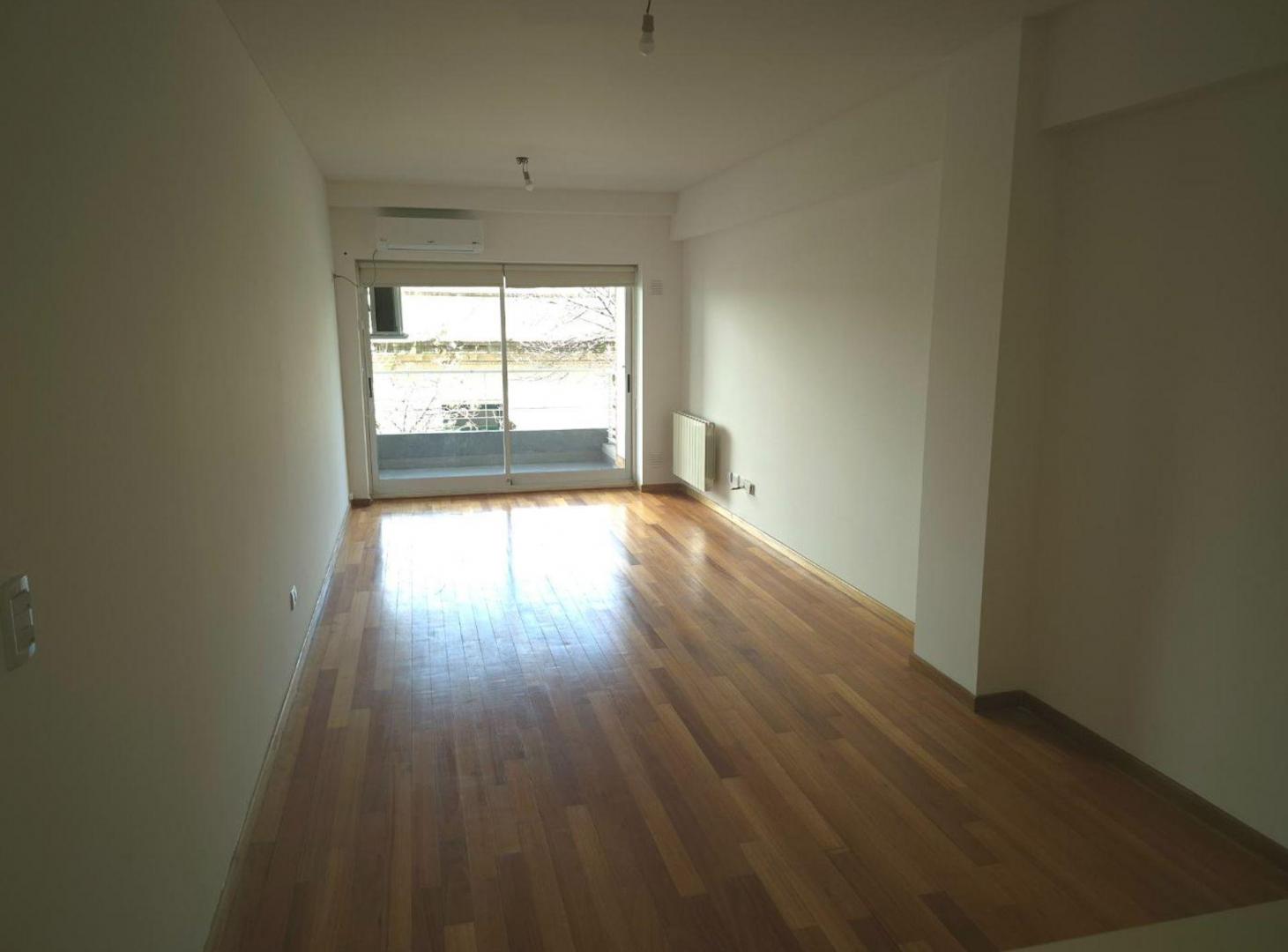 Foto de Departamento monoambiente 3° piso al frente 41m2, imagen 1