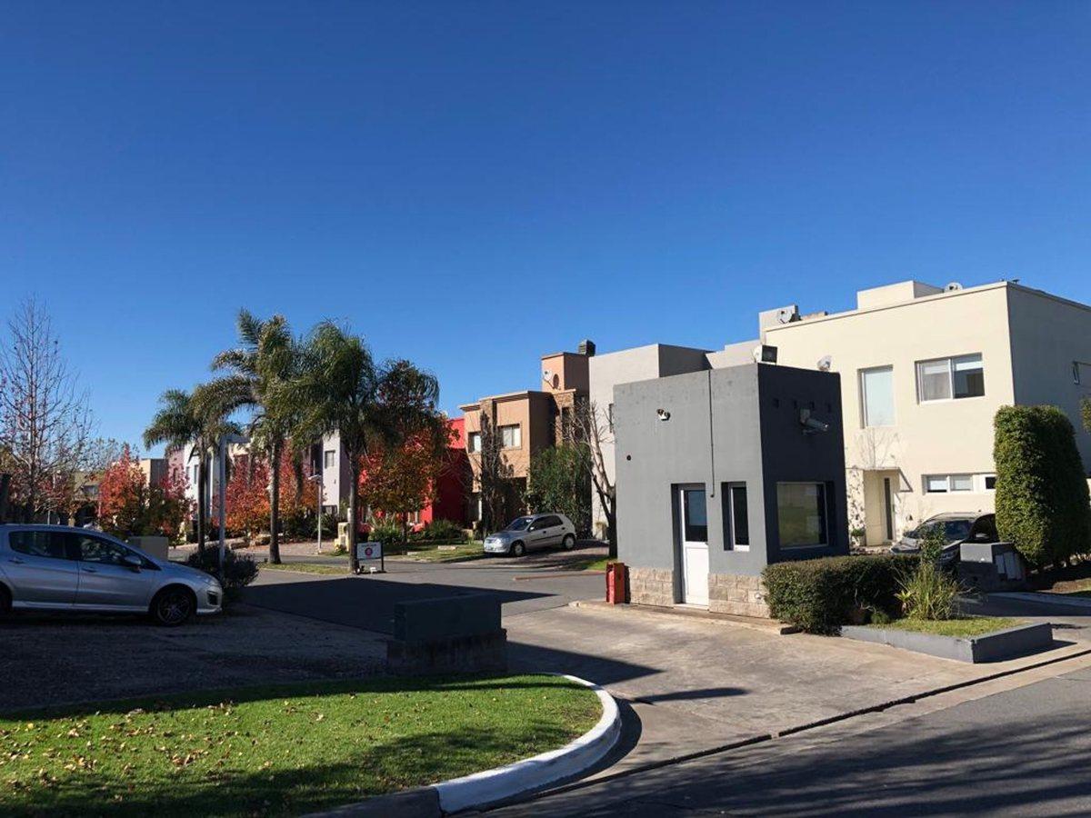 Foto de VENTA LOTE 383 M2 LOMAS DE SAN ISIDRO CLARIDAD 2., imagen 2