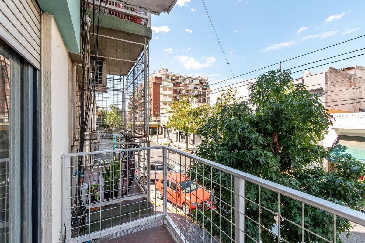 Foto de DEPARTAMENTO 3 AMB EN VENTA EN MONTE CASTRO PATIO, imagen 5