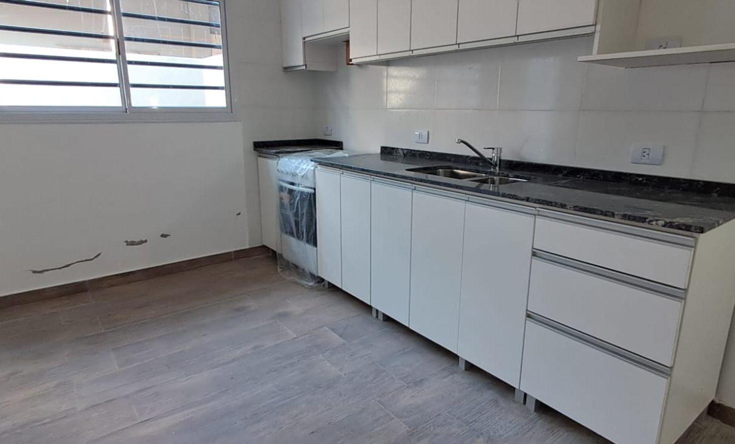 Foto de VENTA DUPLEX 3 AMBIENTES A ESTRENAR COCHERA PATIO, imagen 5