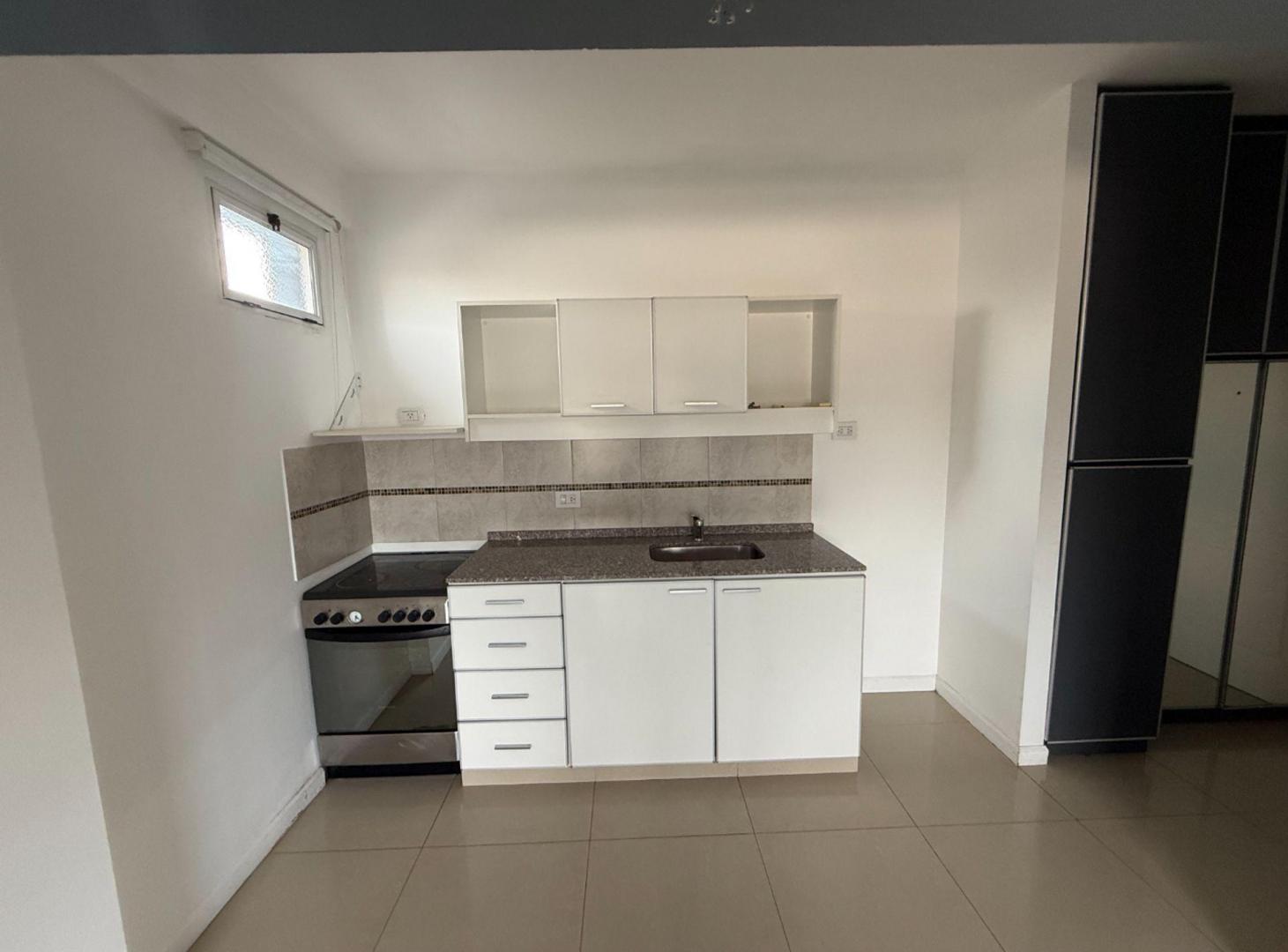 Foto de Depto Monoambiente con Balcon en Santos Lugares, imagen 2