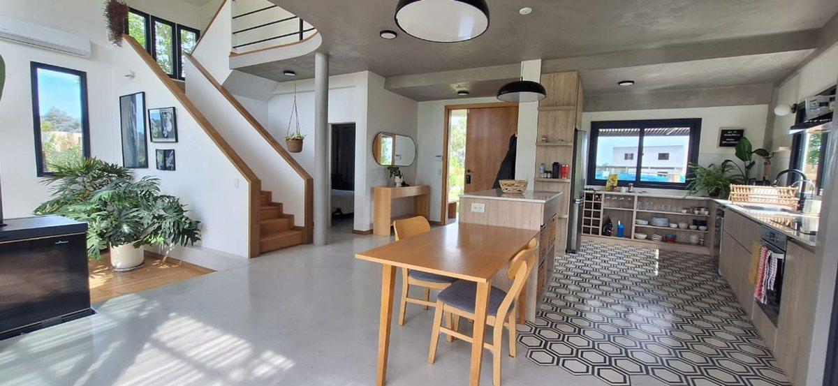 Foto de VENTA CASA DE DISEÑO - PILAR- Acepta prop. en pago, imagen 4