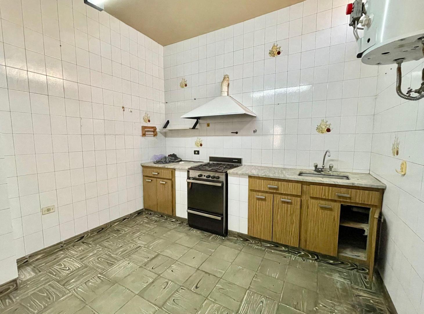Foto de VENTA EN BLOCK 2 PH MISMO LOTE C/GALPON Y COCHERA, imagen 5