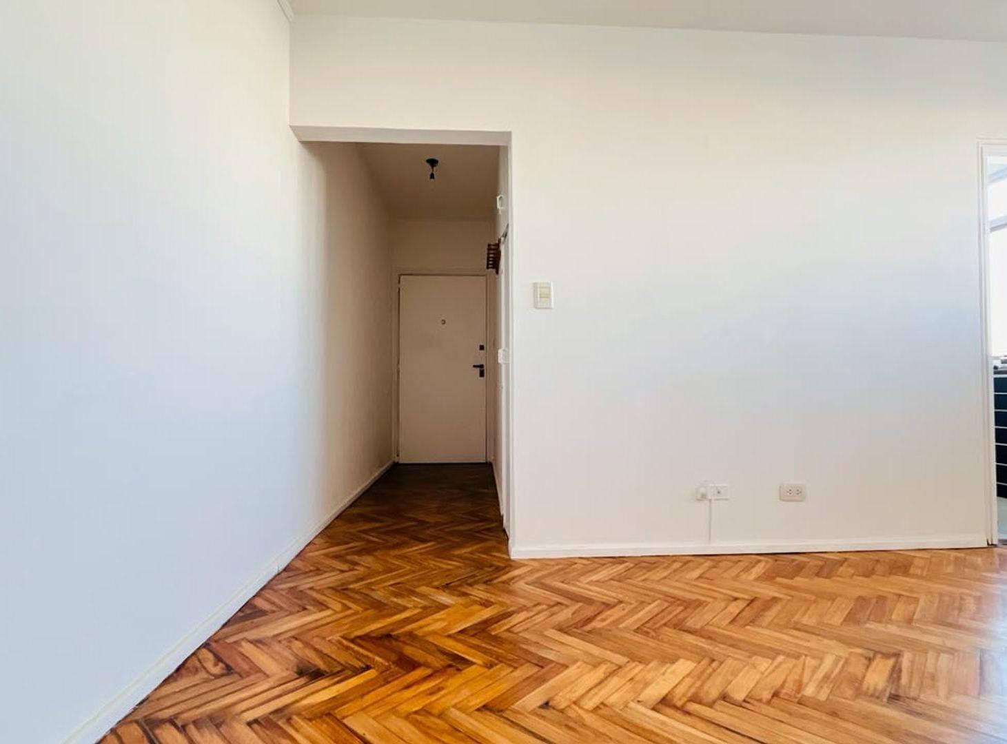 Foto de VENTA DEPTO 2 AMBIENTES. LUMINOSO. FLORES NORTE, imagen 4