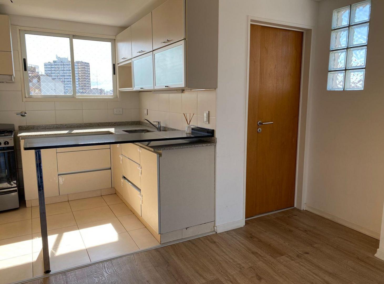 Foto de ALQUILER DEPTO 3 AMBIENTES CON BALCÓN Y TOILETTE, imagen 4