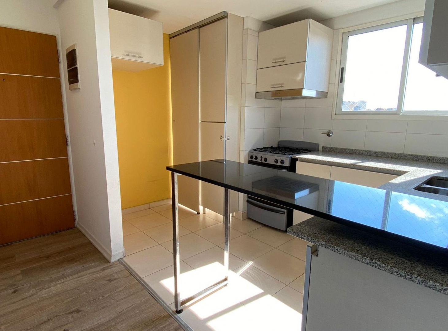 Foto de ALQUILER DEPTO 3 AMBIENTES CON BALCÓN Y TOILETTE, imagen 5