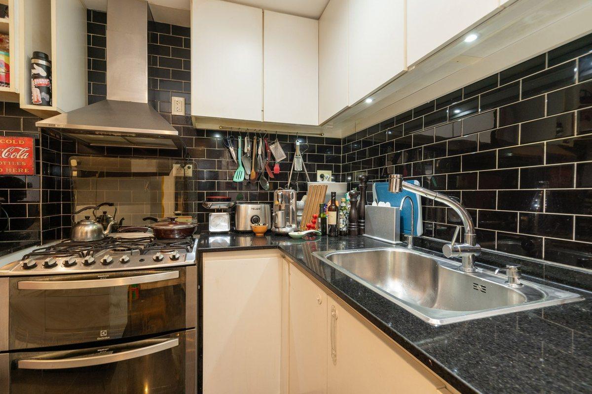 Foto de VENTA CASA DEVOTO 5 AMBIENTES REFACCIONADA, imagen 3