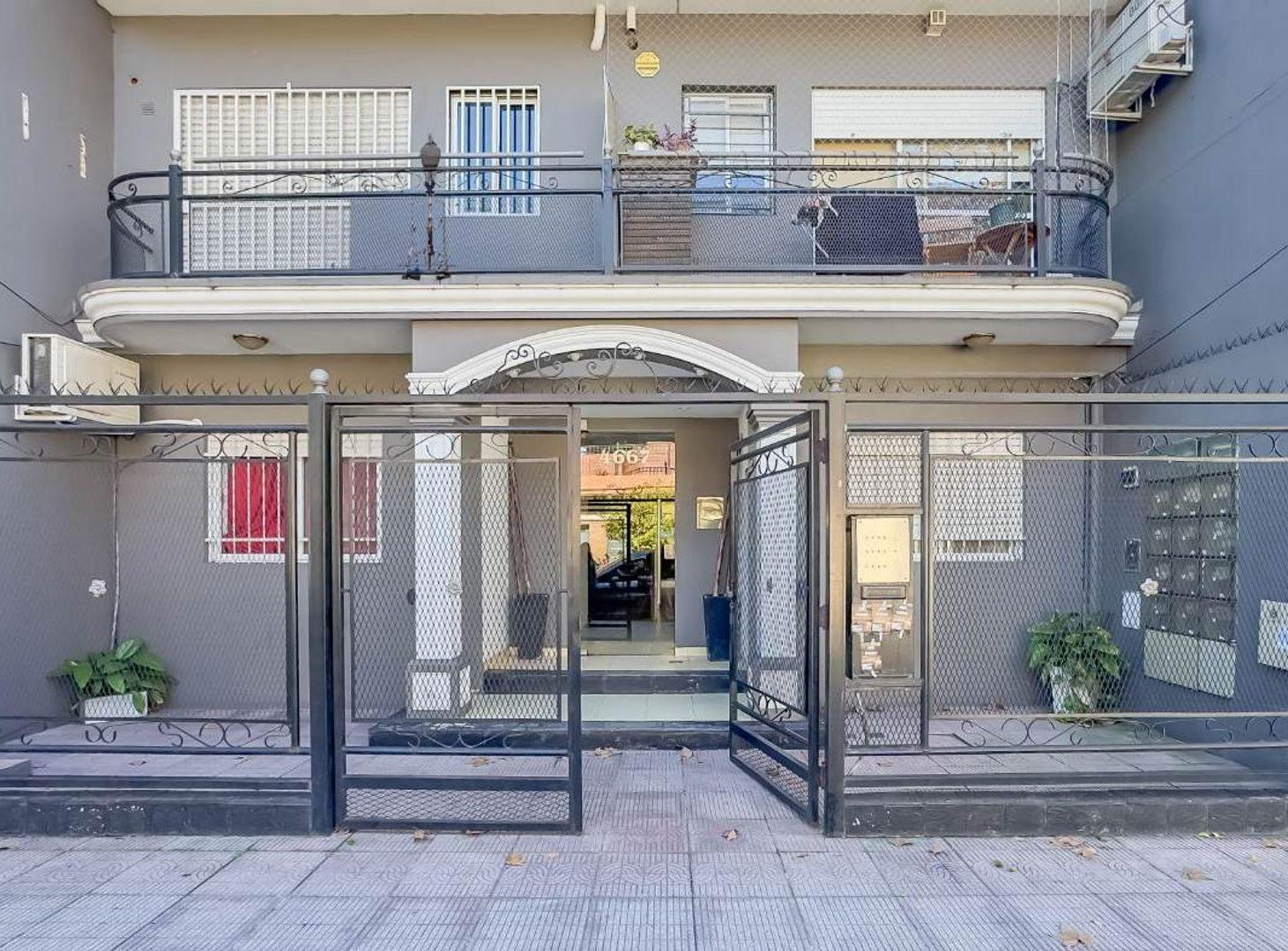Foto de DEPARTAMENTO 3 AMB EN VENTA EN CASEROS NORTE, imagen 3