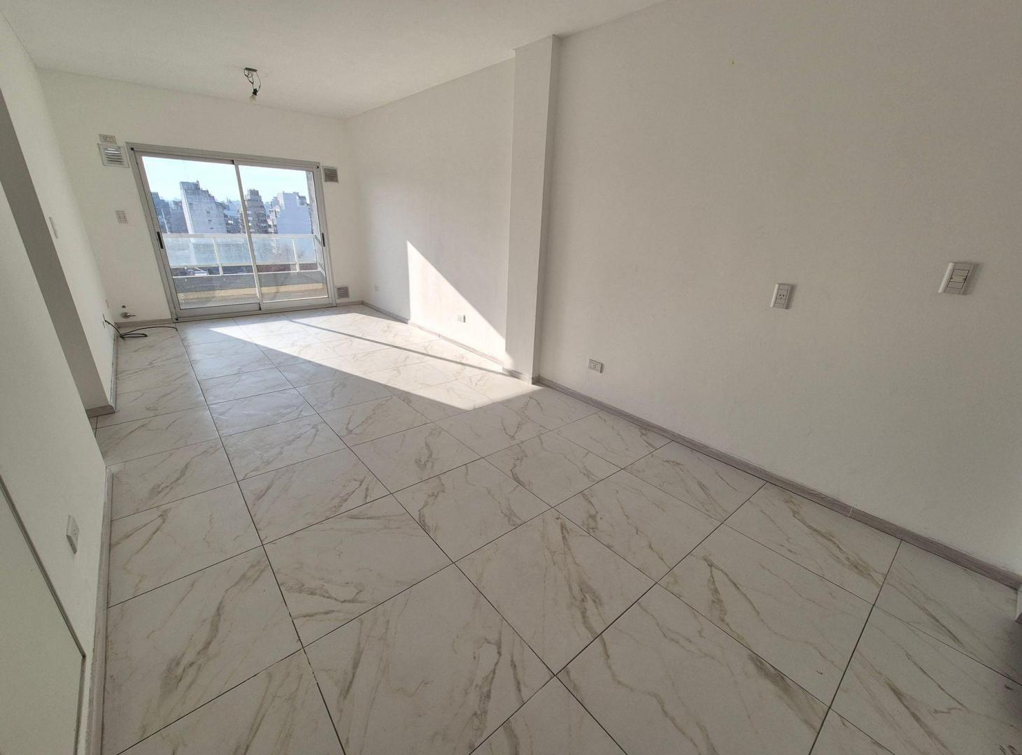 Foto de VENTA DEPARTAMENTO 2 AMBIENTES CON BALCÓN, imagen 3