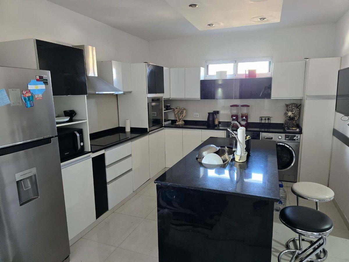 Foto de VTA DOS CASAS LOTE PROPIO PATIO COCHERA CIUDADELA, imagen 2
