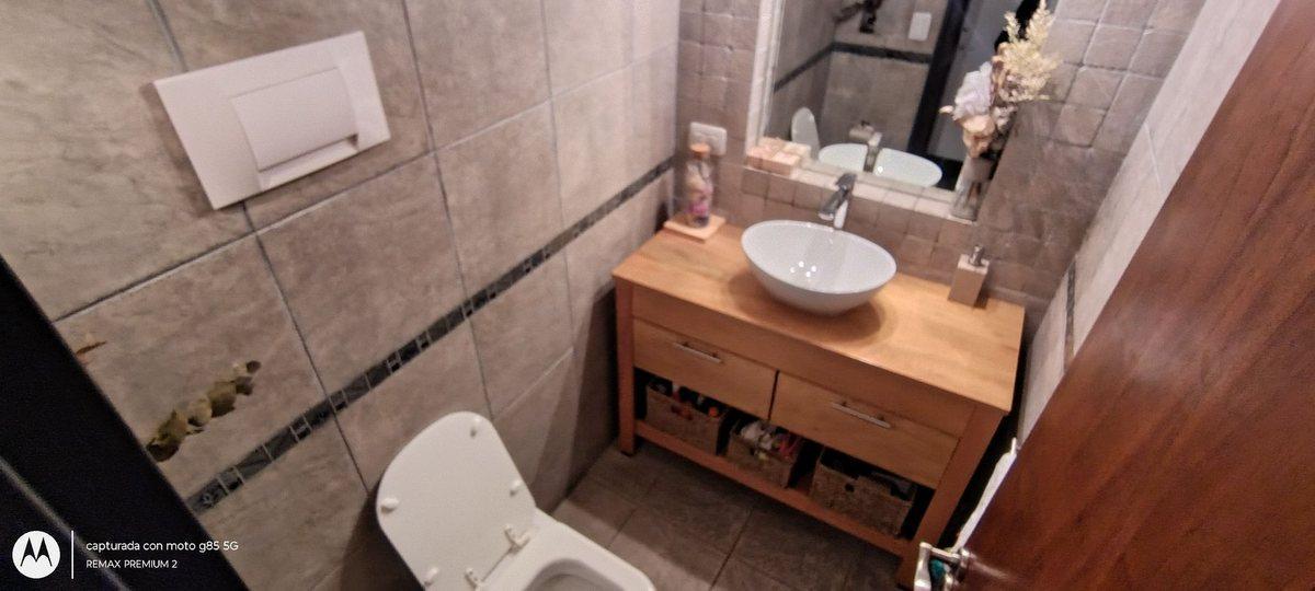 Foto de CASA VILLA DEVOTO 6 AMBIENTES QUINCHO y 2 COCHERAS, imagen 5