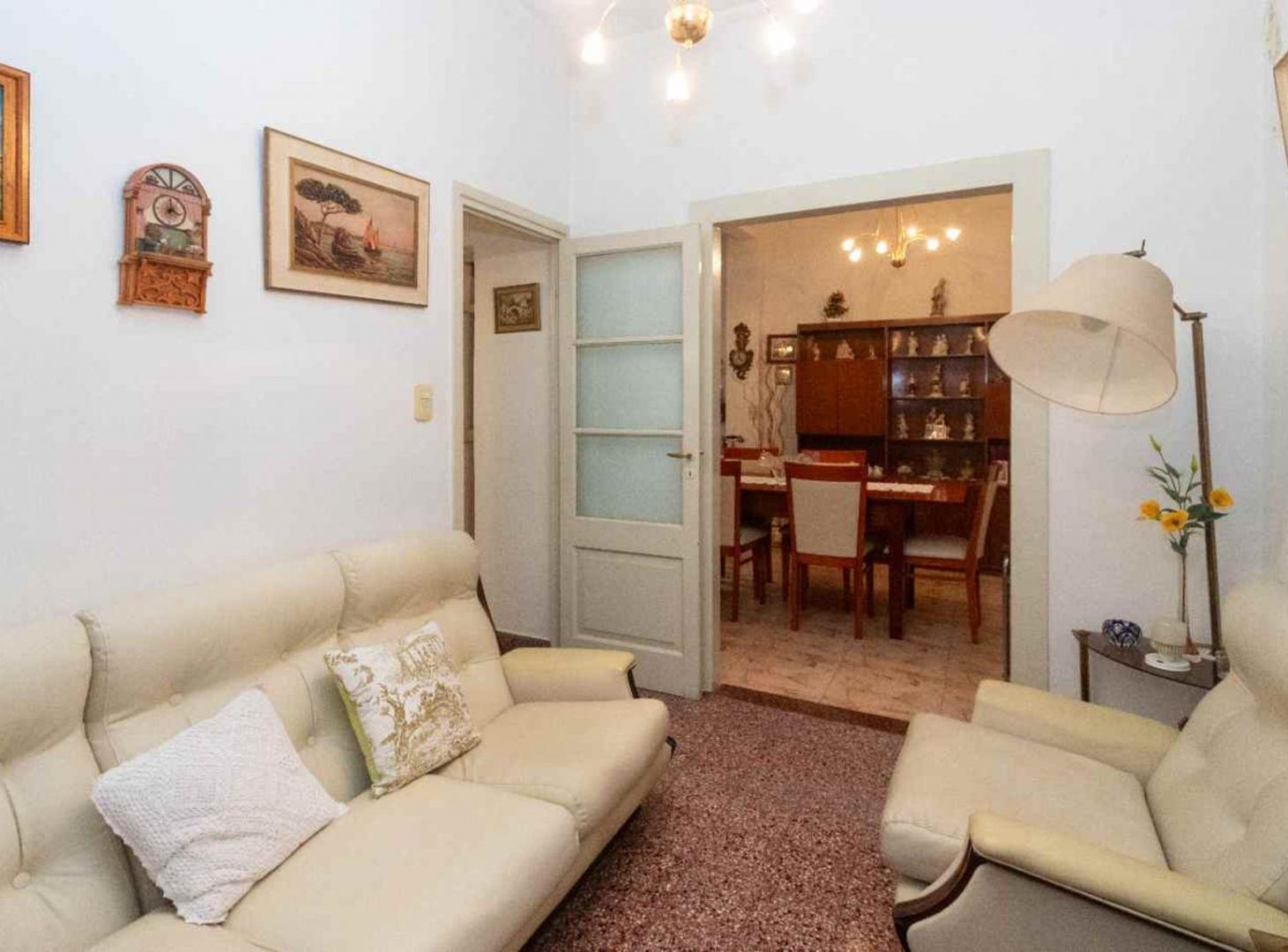 Foto de VENTA 2 PH EN BLOCK DE 2 Y 3 AMBIENTES CON COCHERA, imagen 5
