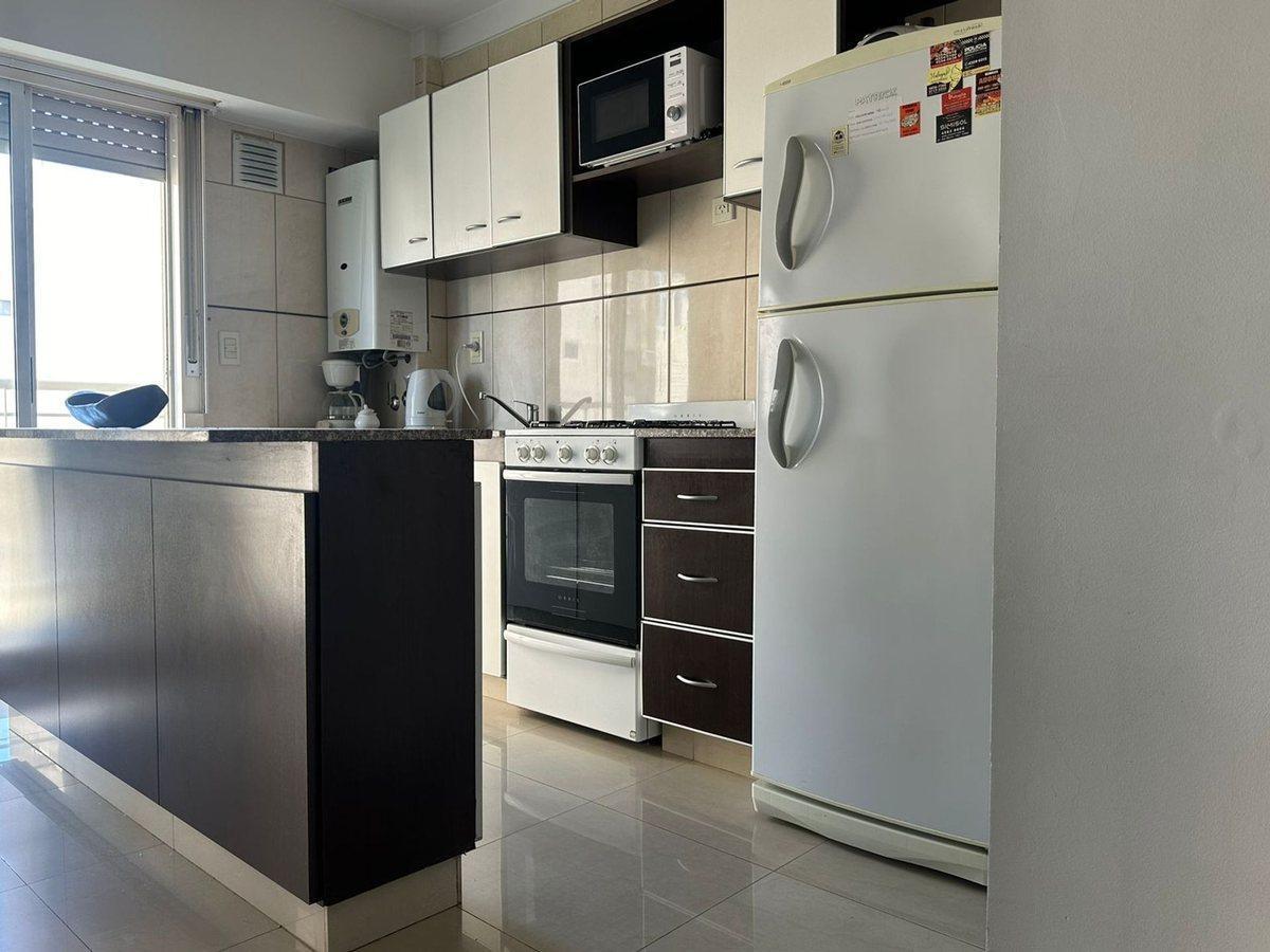 Foto de DEPARTAMENTO DOS AMB AMOBLADO CON BALCÓN AL FTE, imagen 4