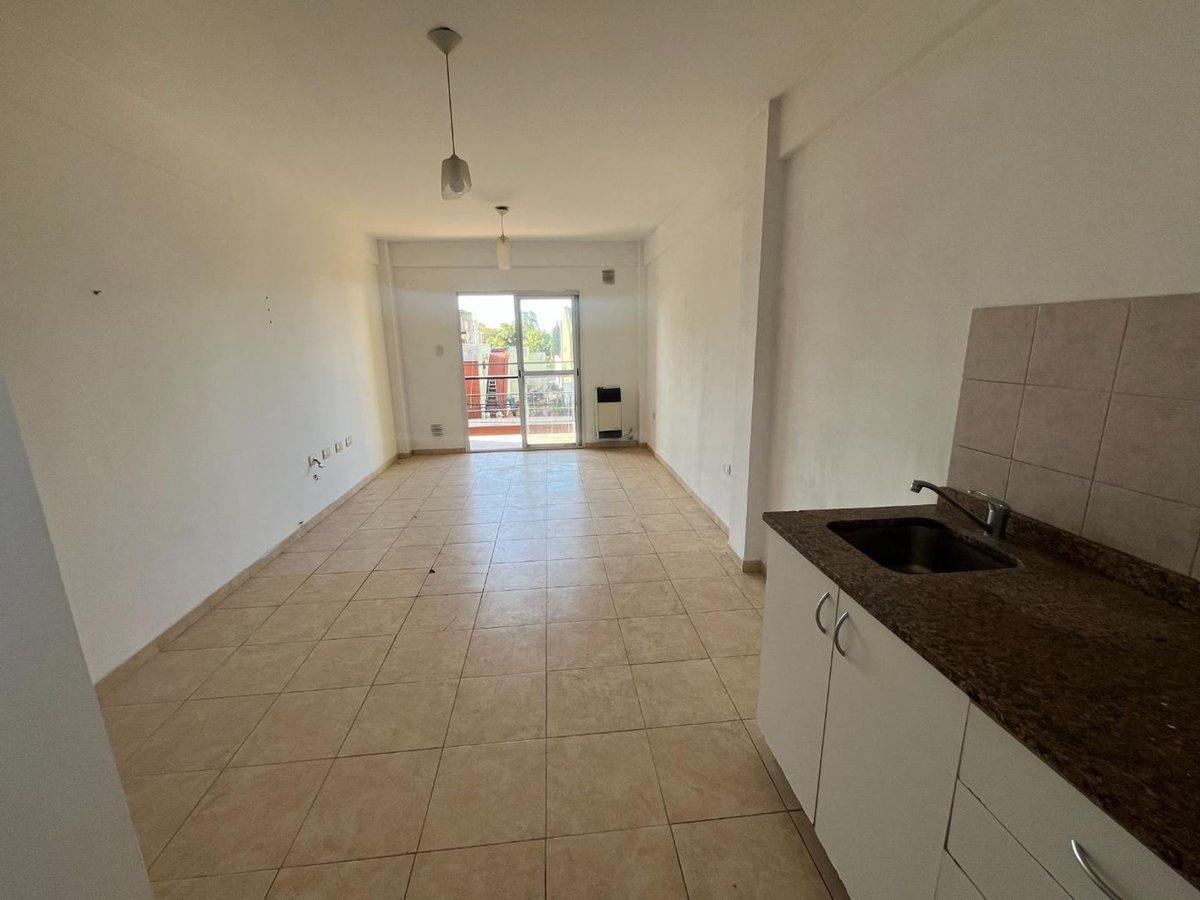 Foto de Monoambiente con Balcón CASEROS Apto Crédito, imagen 1