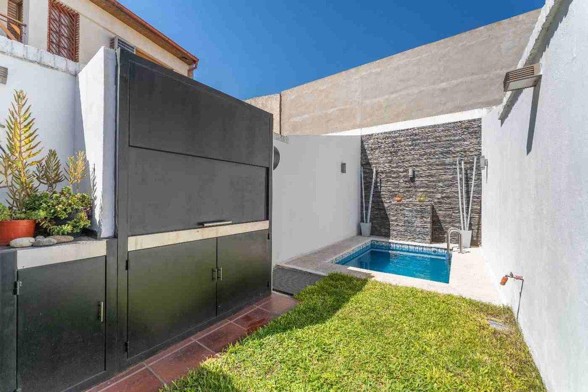 Venta PH 3 Amb Quincho+Jardín+Pileta+Parrilla+Coch