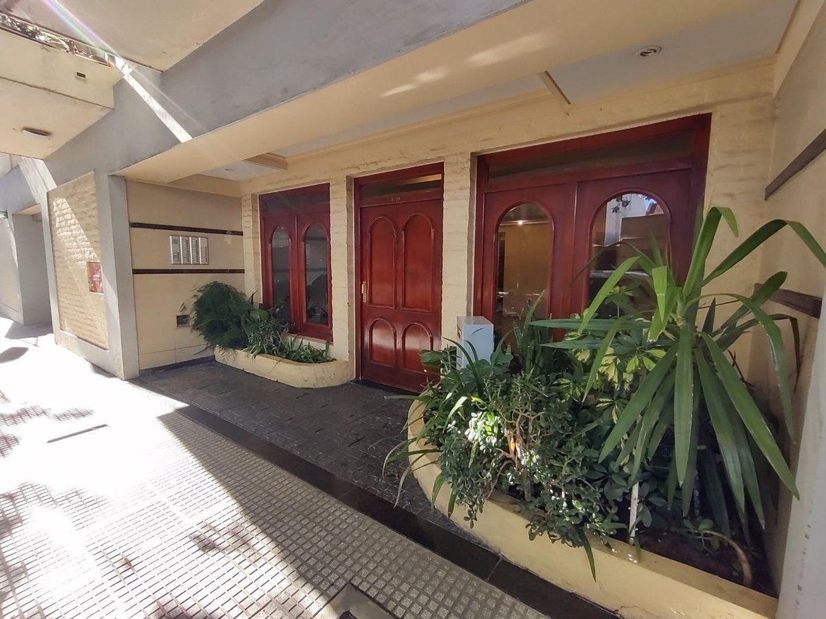 Foto de OFICINA APTO PROFESIONAL Y COMERCIAL EN VILLA LURO, imagen 2