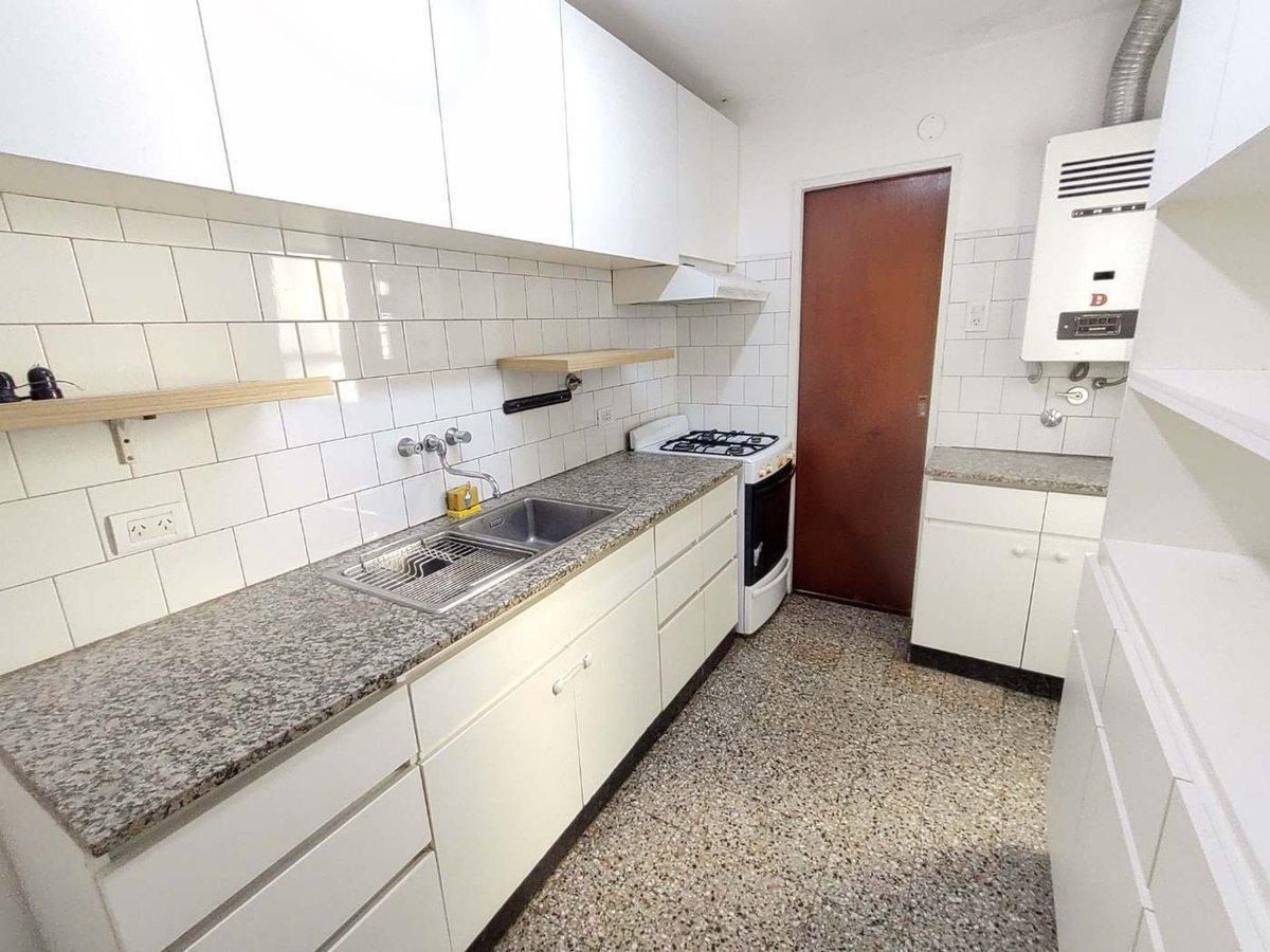 Foto de VENTA DEPARTAMENTO 4 AMBIENTES BALCON CORRIDO, imagen 1