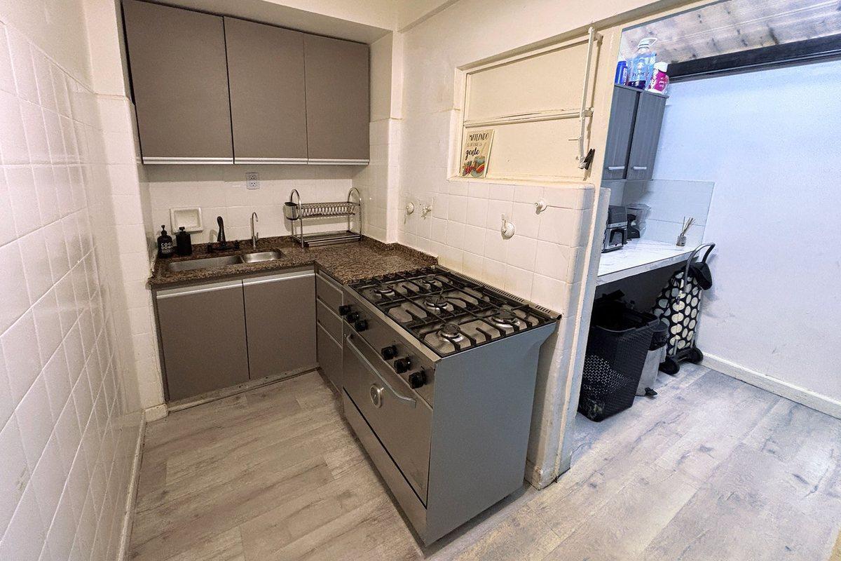 Foto de Venta Departamento 3 Amb c/ Patio Reciclado Flores, imagen 5