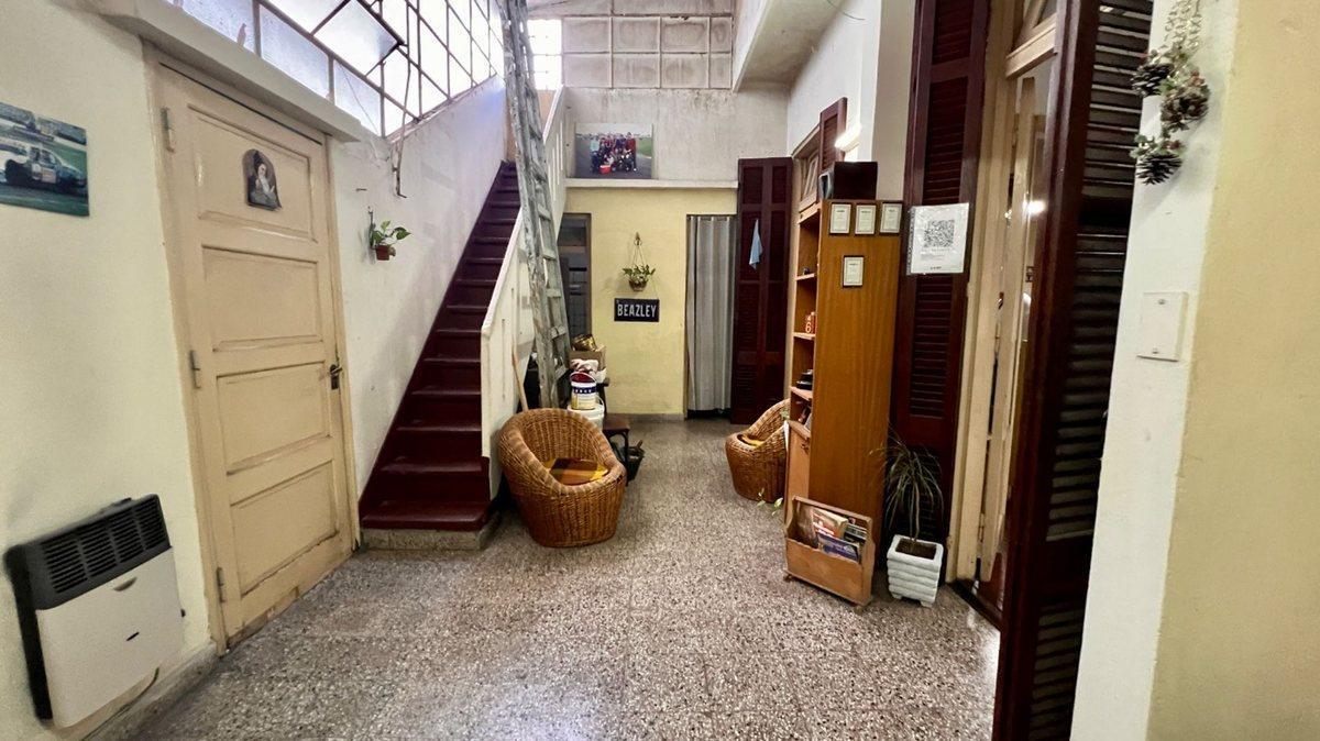 Foto de VENTA PH 3 AMBIENTES CON TERRAZA SIN EXPENSAS, imagen 3