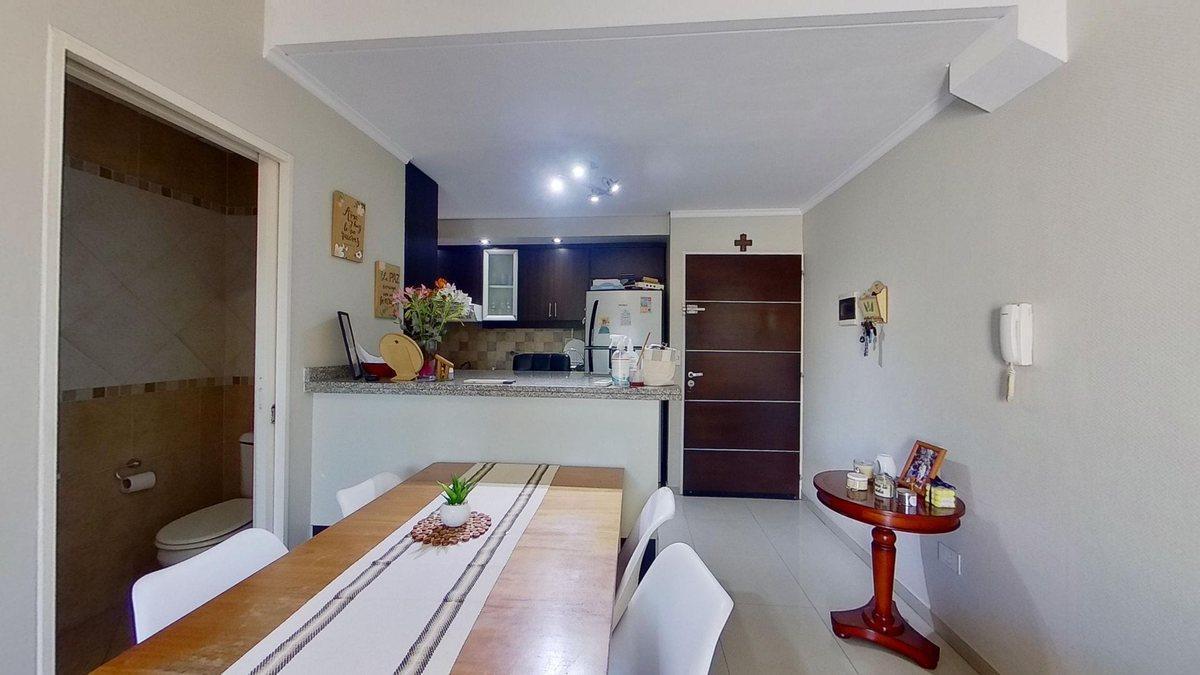 Foto de DEPARTAMENTO 3 AMB EN VENTA EN LINIERS PATIO, imagen 3