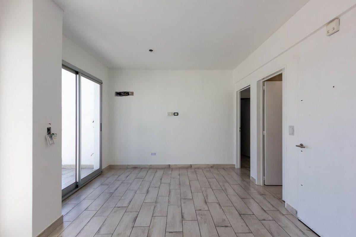 Foto de VENTA DEPARTAMENTO 2 AMBIENTES, TERRAZA y PARRILLA, imagen 4