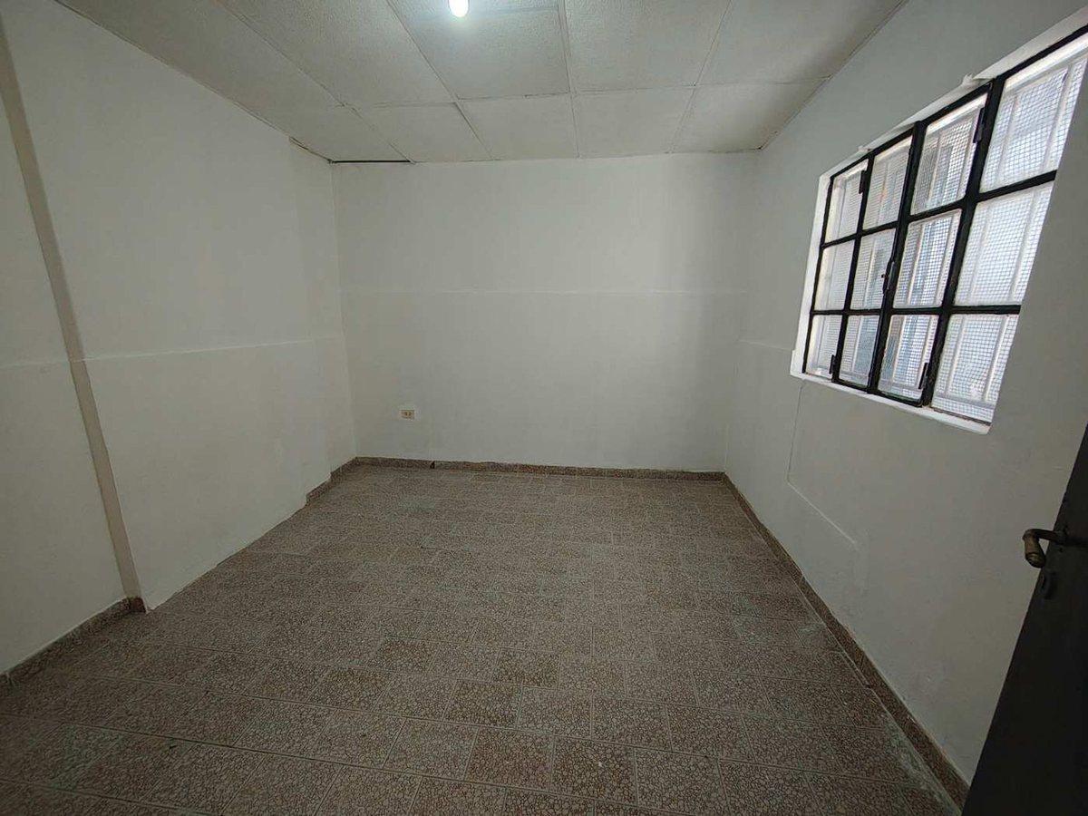 Foto de VENTA BLOCK MULTIFAMILIAR MATADEROS LOTE PROPIO, imagen 2