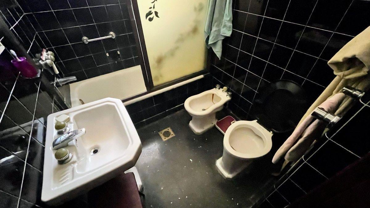 Foto de VENTA CASA LOTE PROPIO A REFACCIONAR VILLA URQUIZA, imagen 2