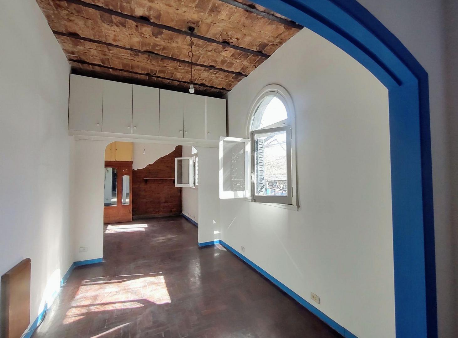 Foto de 2 AMBIENTES DE ESTILO APTO PROFESIONAL BALVANERA, imagen 1