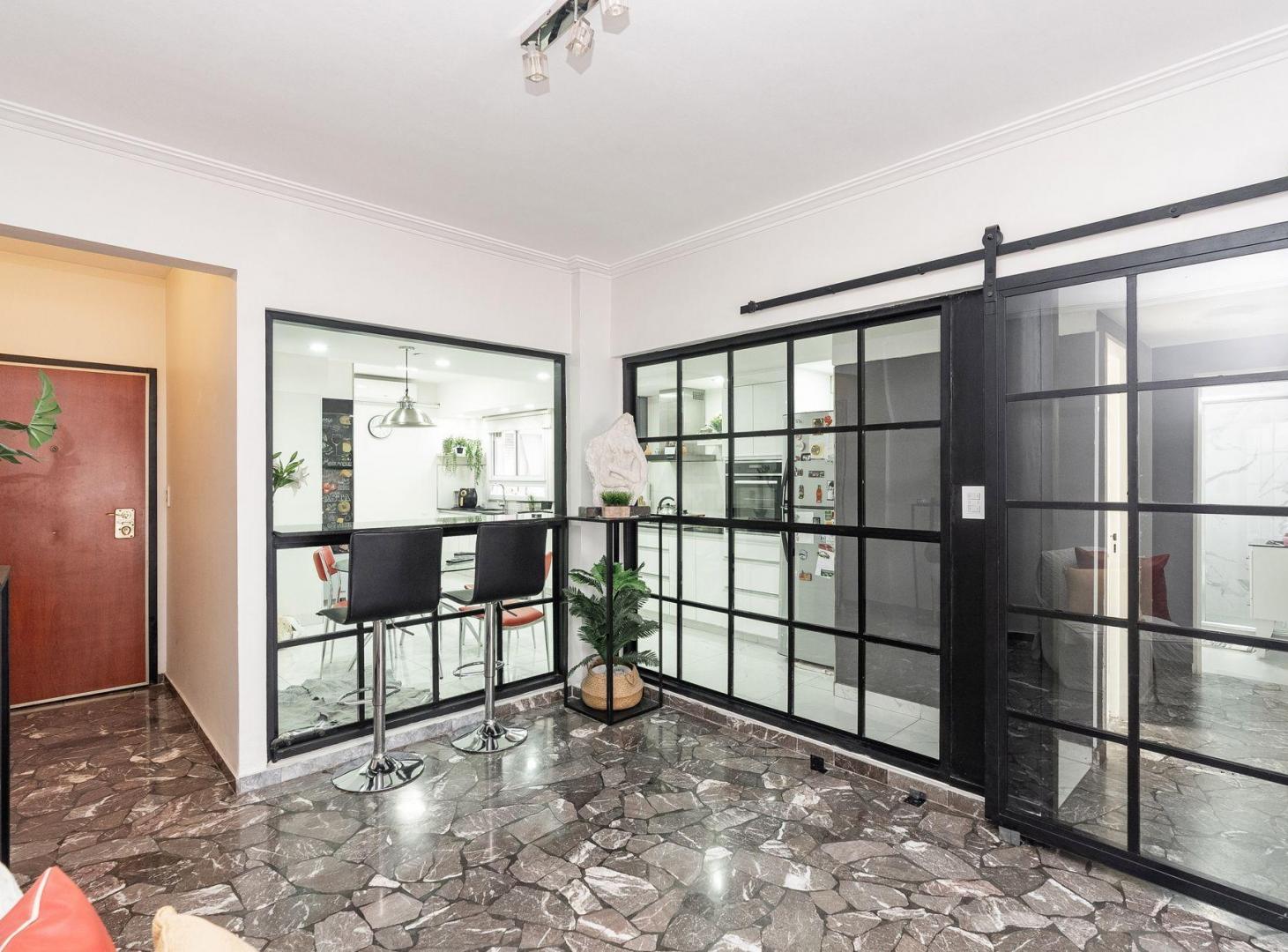 Foto de Venta-Villa del Parque Dto de 4 Amb. con cochera, imagen 1