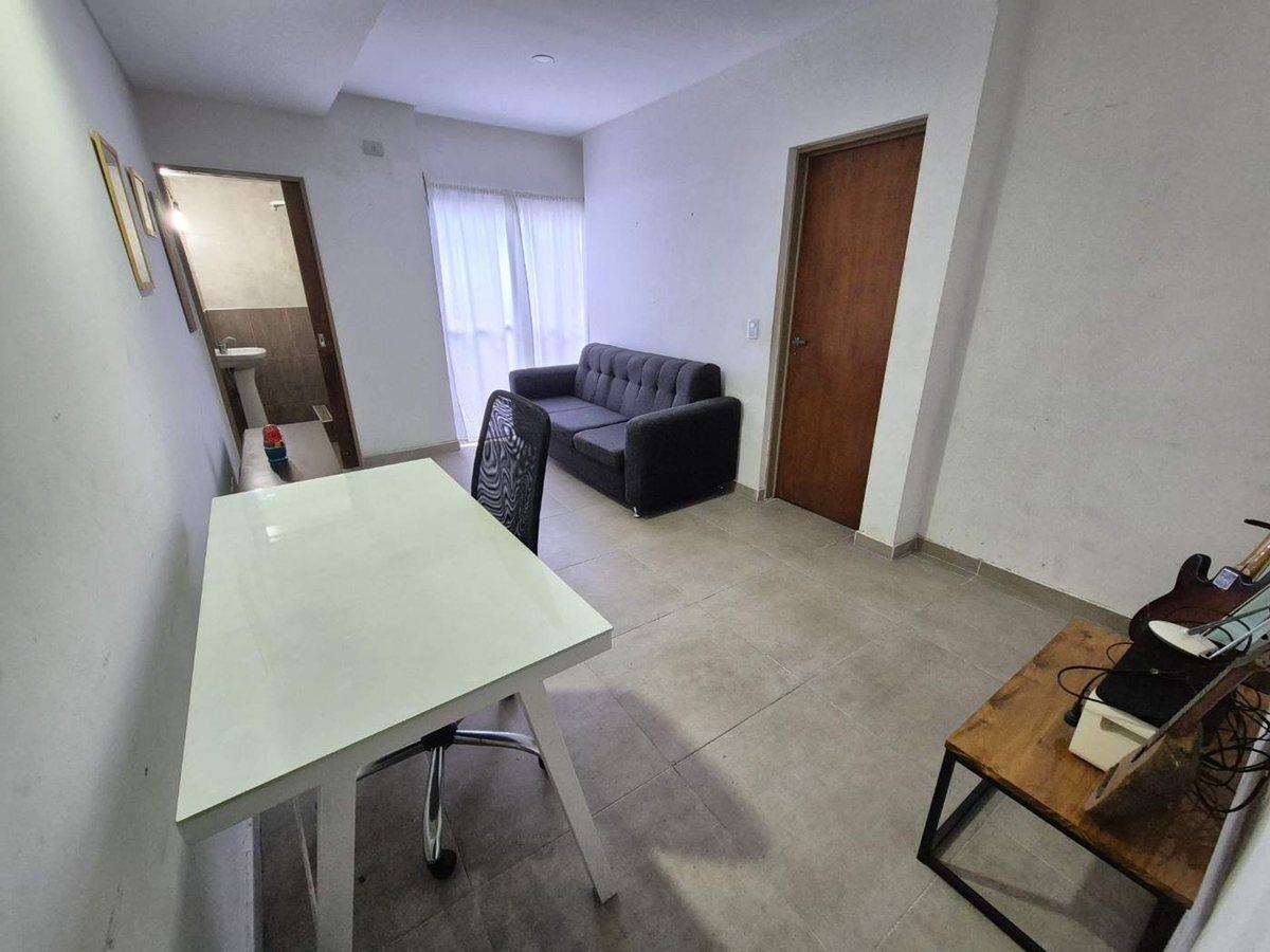 Foto de PH 3 AMBIENTES EN PB CON COCHERA PATIO 2 BAÑOS, imagen 5