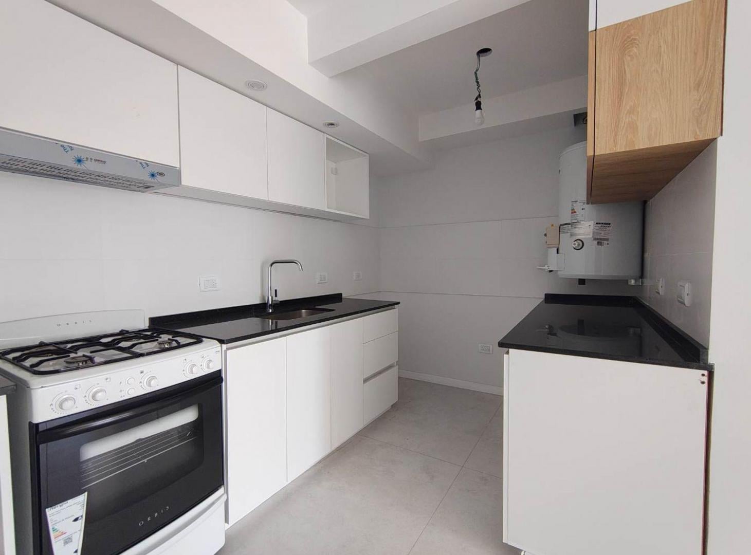 Foto de VENTA 2 AMBIENTES ESTRENAR BAÑO SUITE APTO CRÉDITO, imagen 3