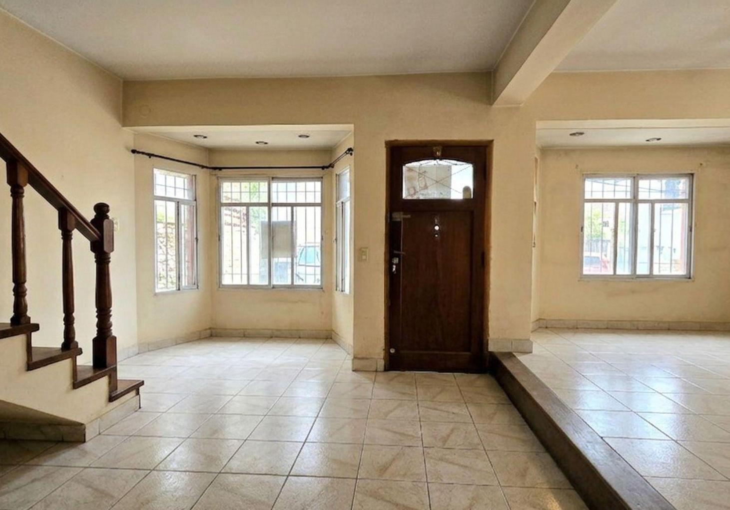 Foto de VENTA DE CASA A REFFACIONAR IDEAL INVERSOR, imagen 2
