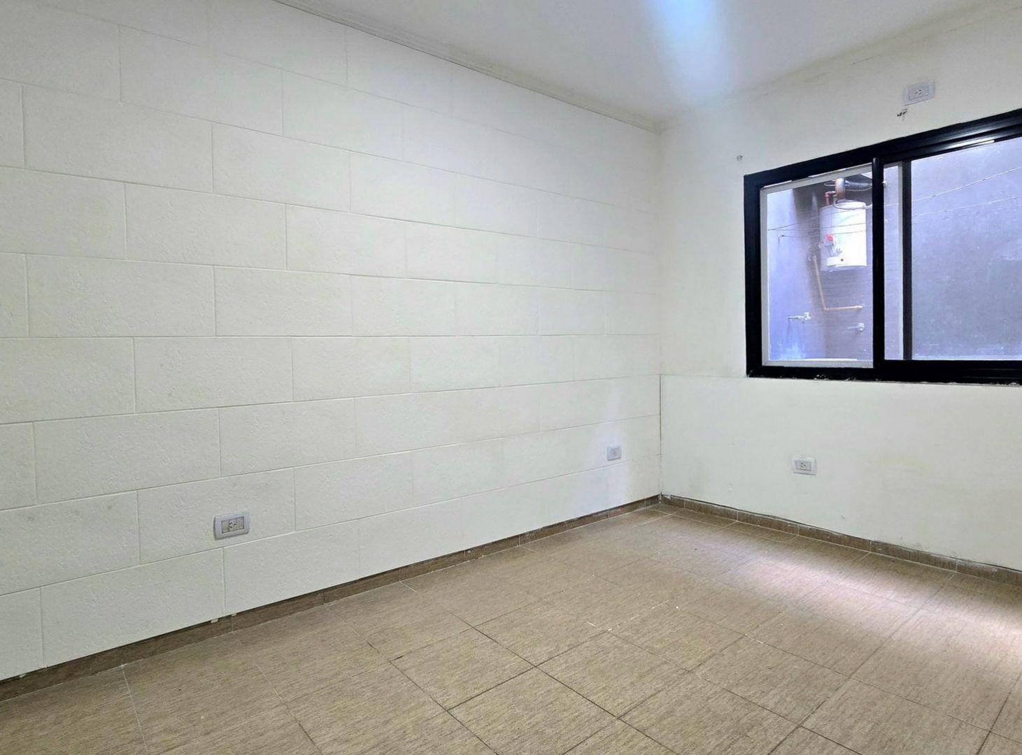 Foto de VENTA PH 2 AMBIENTES C PATIO APTO CREDITO CASEROS, imagen 4