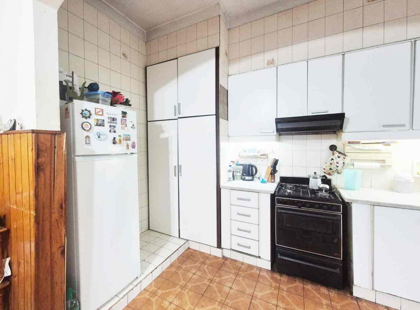 Foto de VENTA CASA 4 AMBIENTES PATIO Y TERRAZA EN DEVOTO, imagen 2