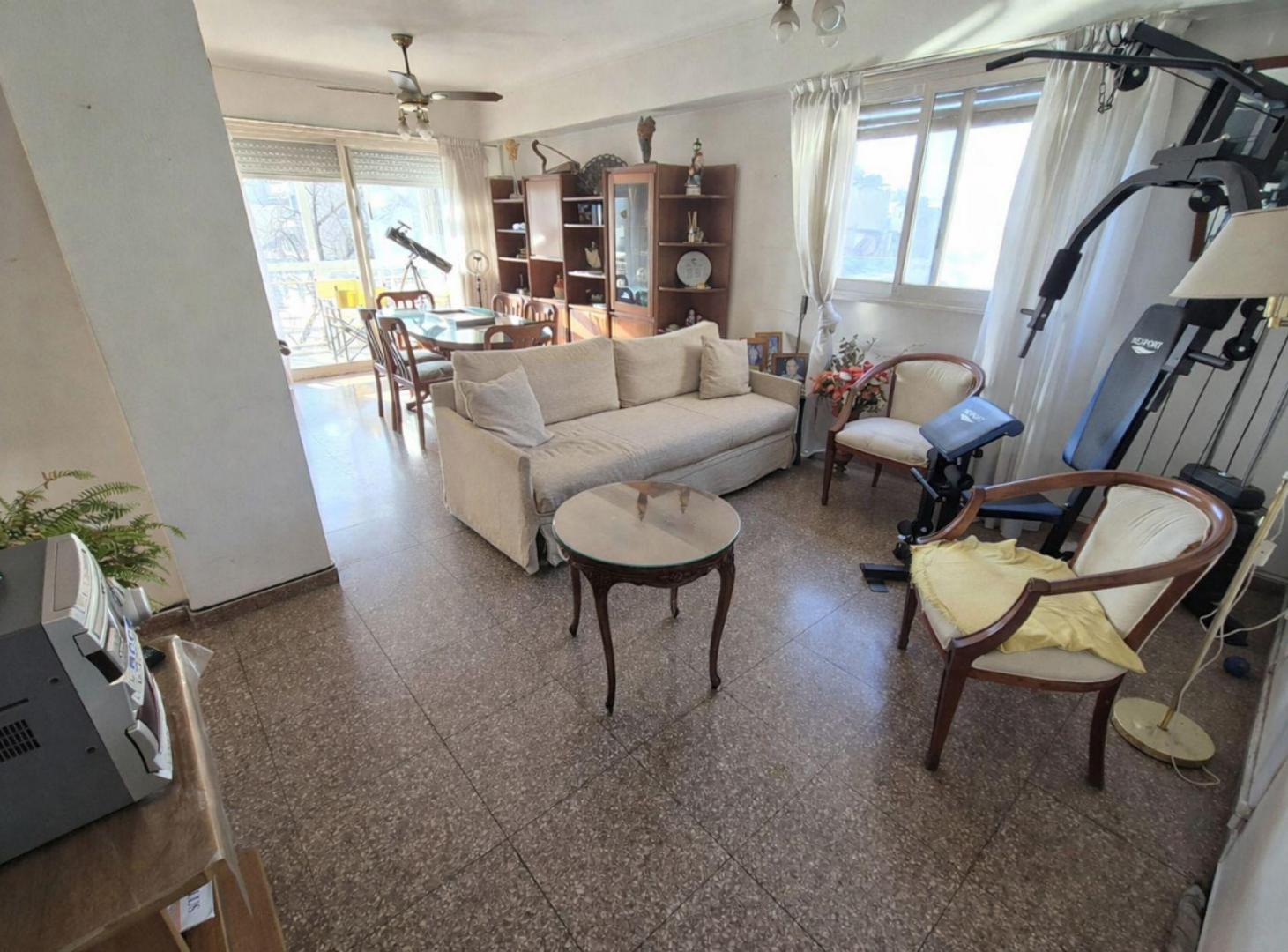 Foto de Depto. 4 amb cochera, Balcon, lav Villa del Parque, imagen 1