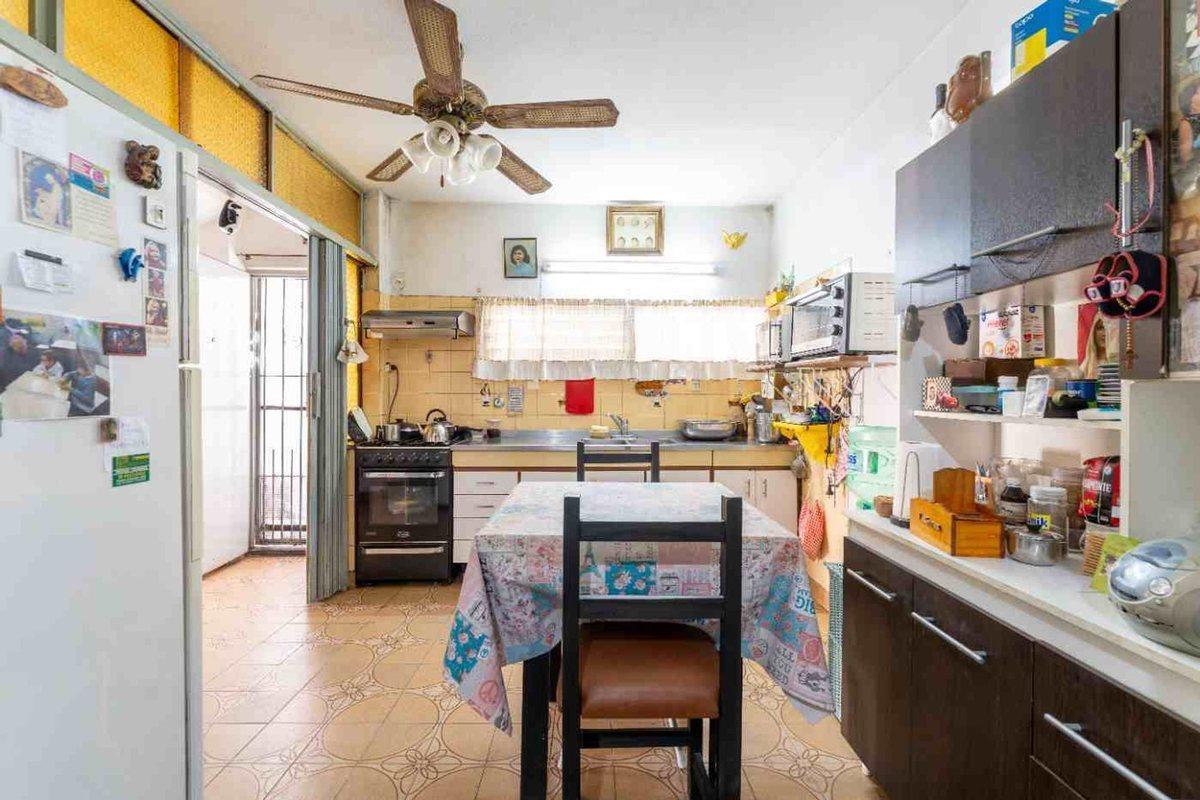 Foto de Venta PH 2 amb cochera y terraza Ciudadela, imagen 4