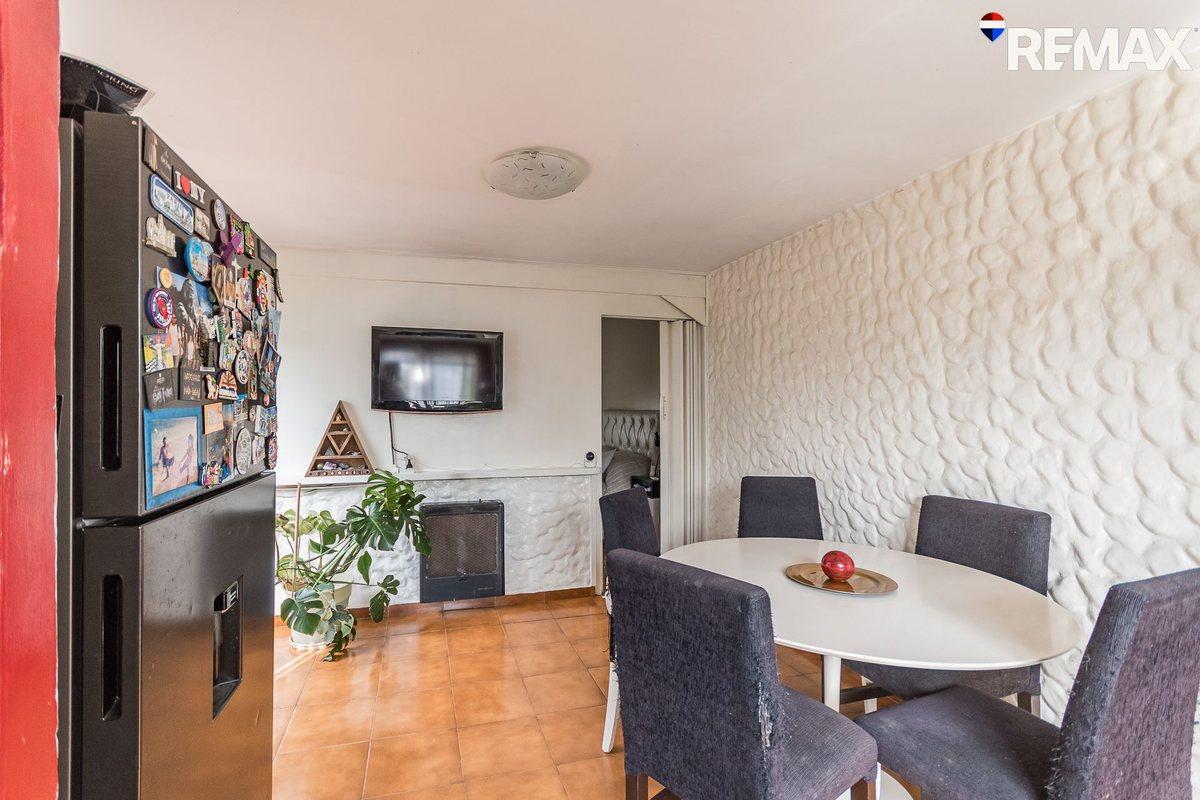 Foto de PH tipo casa de 3 amb c/cochera terraza y patio., imagen 3