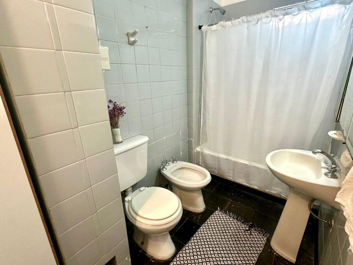 Foto de VENTA DEPARTAMENTO 2 AMB - LUMINOSO - SAN TELMO, imagen 1