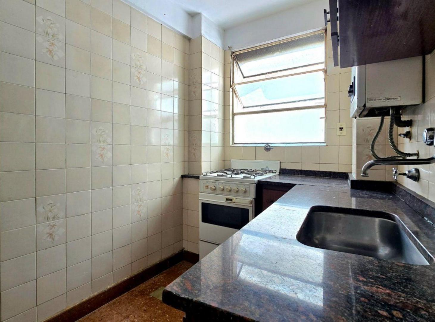 Foto de VENTA DEPARTAMENTO 2 AMB PARQUE CHAS APTO CRÉDITO, imagen 5