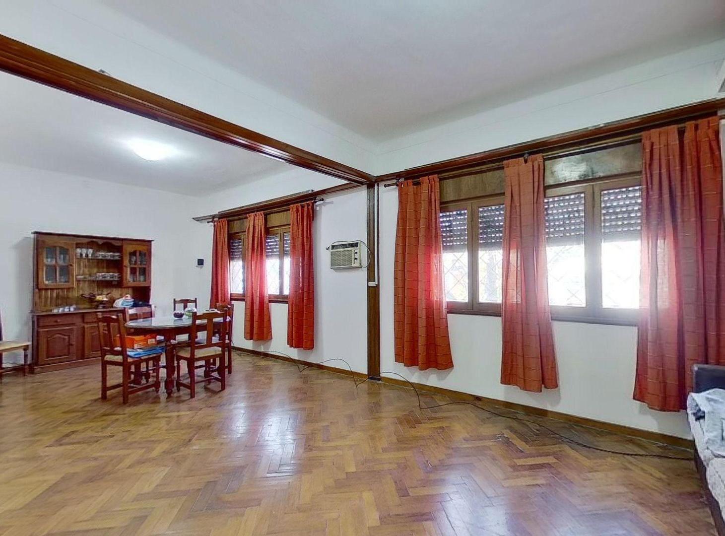 Foto de CASA 8.66 X 54.73 MAS GALPÓN EN VENTA EN CABALLITO, imagen 2