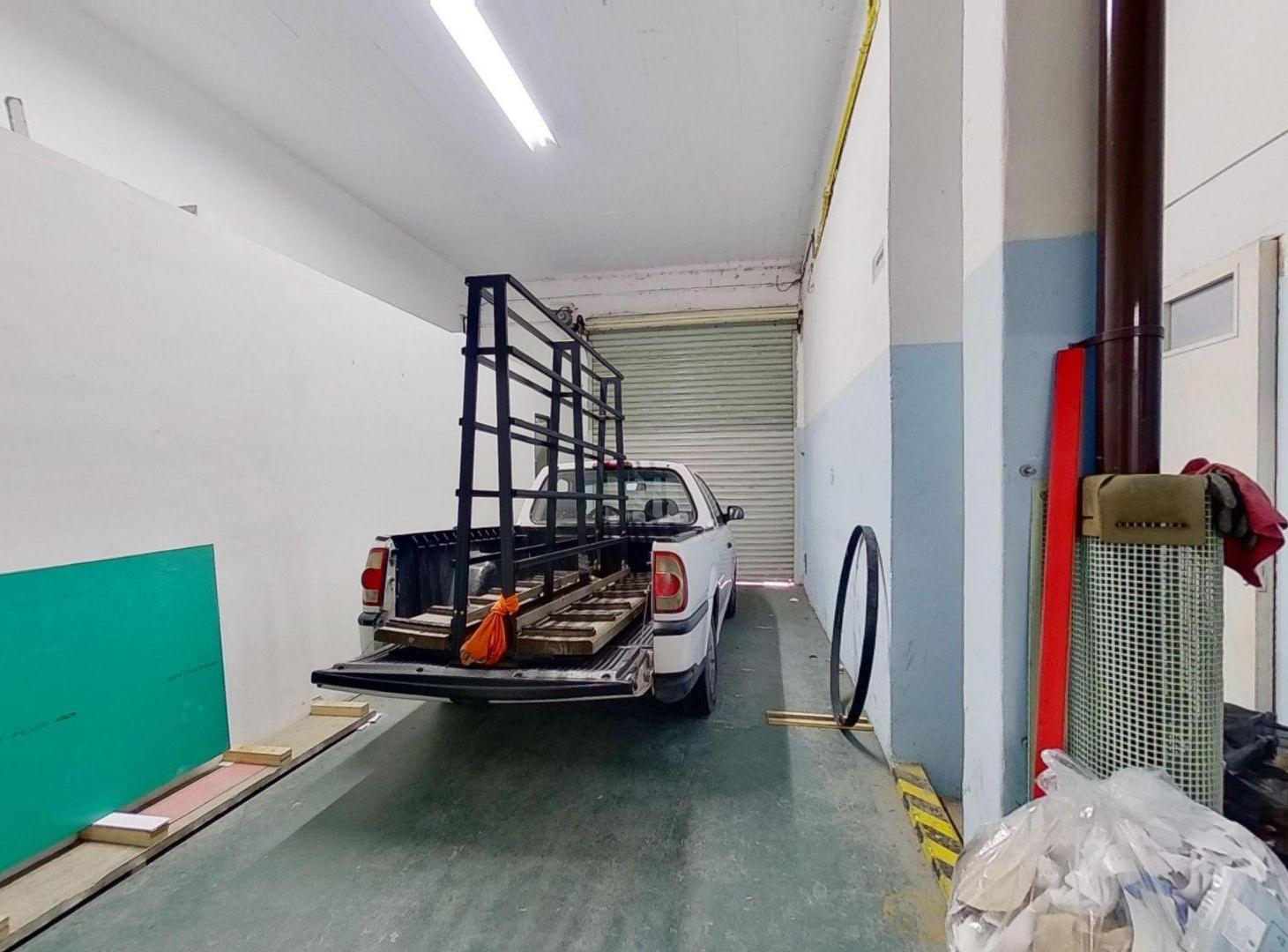 Foto de GALPÓN 474 M2 MÁS VIVIENDA EN VENTA EN CABALLITO, imagen 4