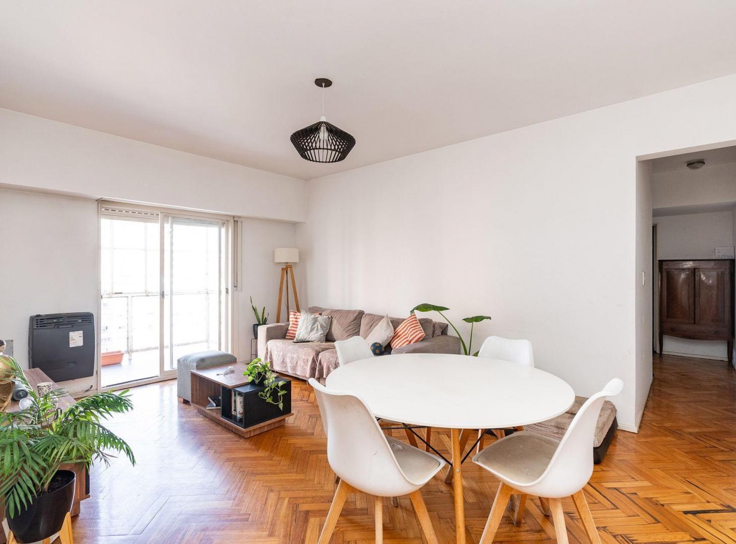Foto de Venta Departamento 3 Amb Balcón Cochera Caballito, imagen 1
