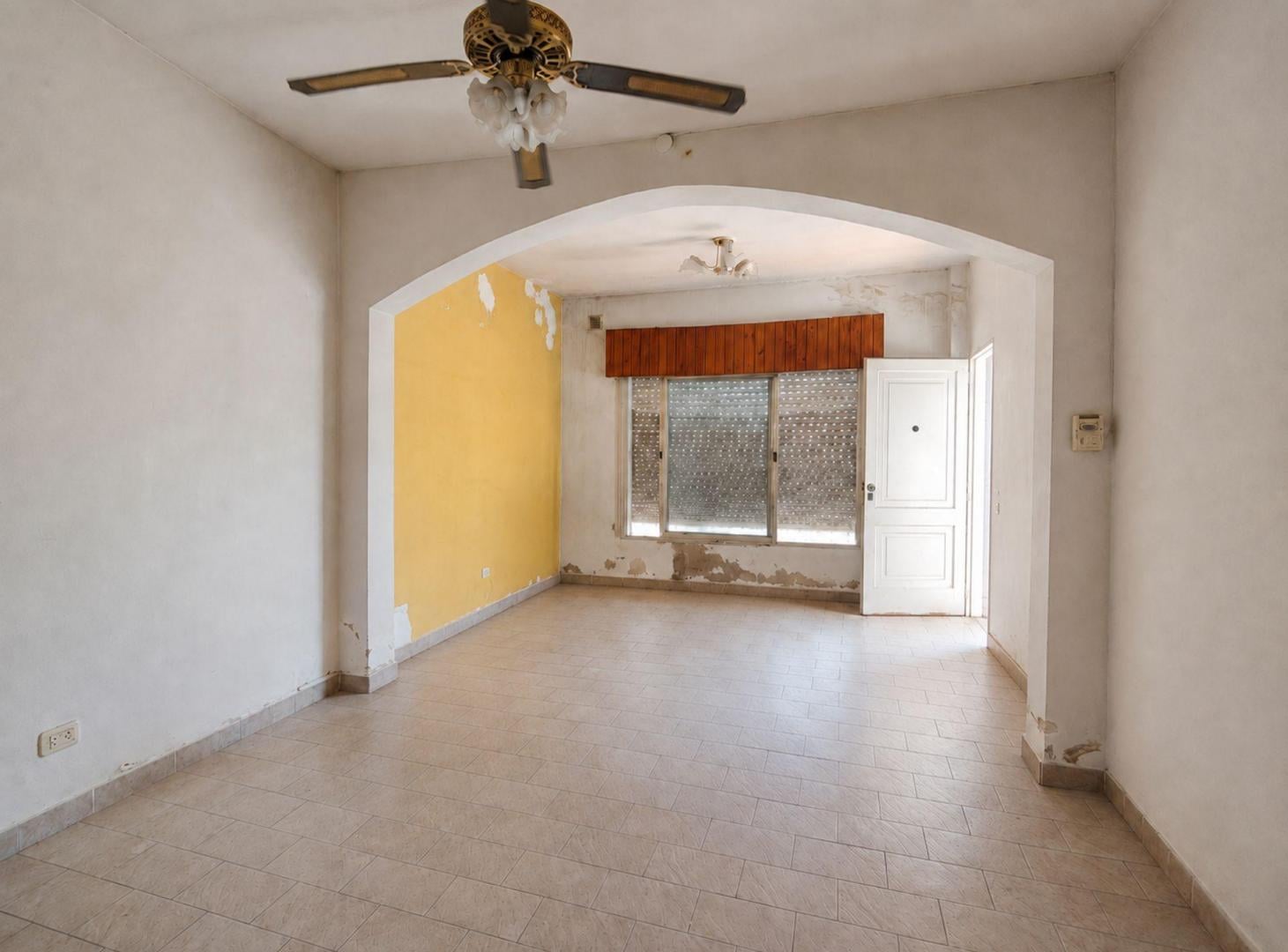 Foto de VENTA CASA 3 AMBIENTES LOTE PROPIO PATIO COCHERA!!, imagen 5