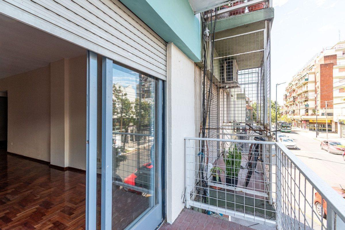 Foto de DEPARTAMENTO 3 AMB EN VENTA EN MONTE CASTRO PATIO, imagen 5
