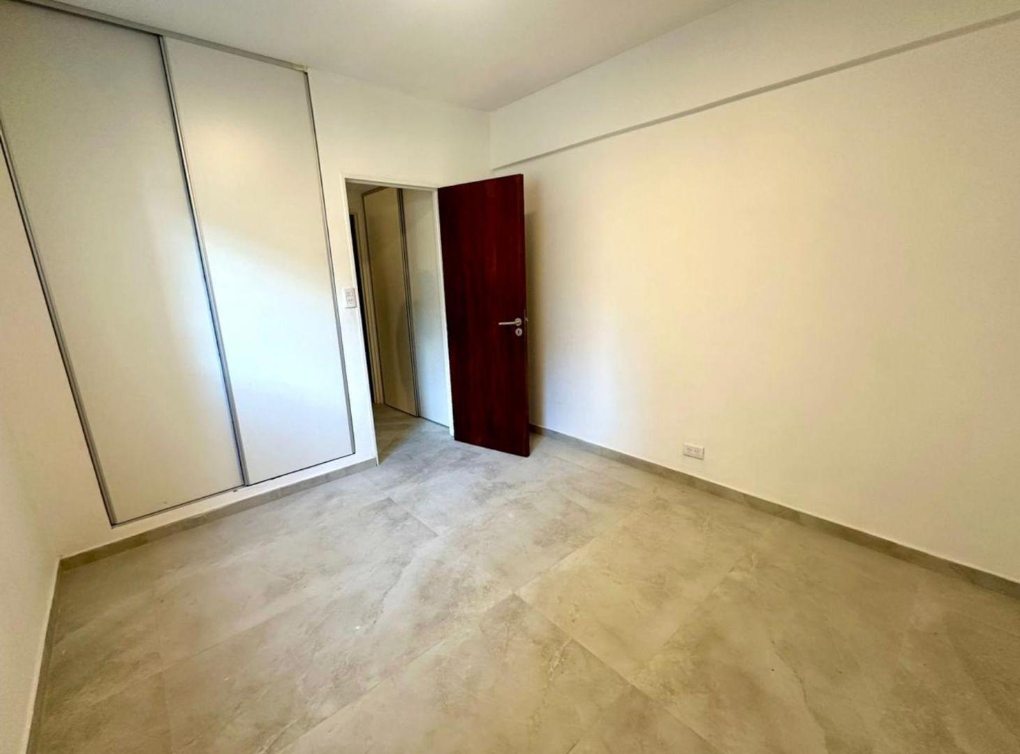 Foto de VENTA DPTO 2 AMB LUMINOSO - REFACCIONADO, imagen 5