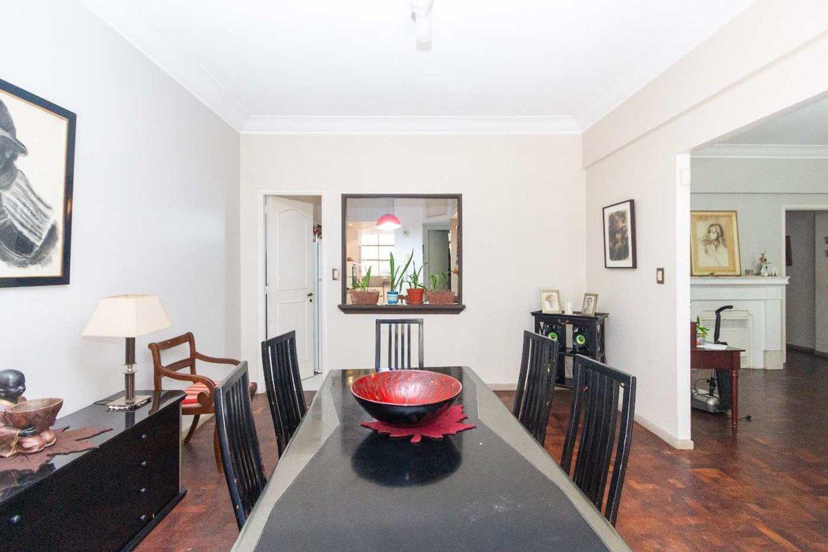 Foto de Venta Departamento Piso Categ c/ depencia Recoleta, imagen 1