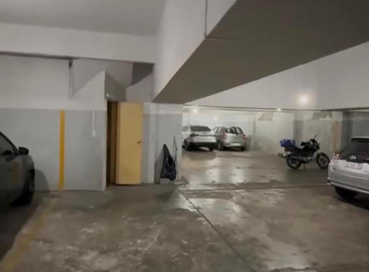 Foto de VENTA COCHERA COMODA BALVANERA, imagen 3
