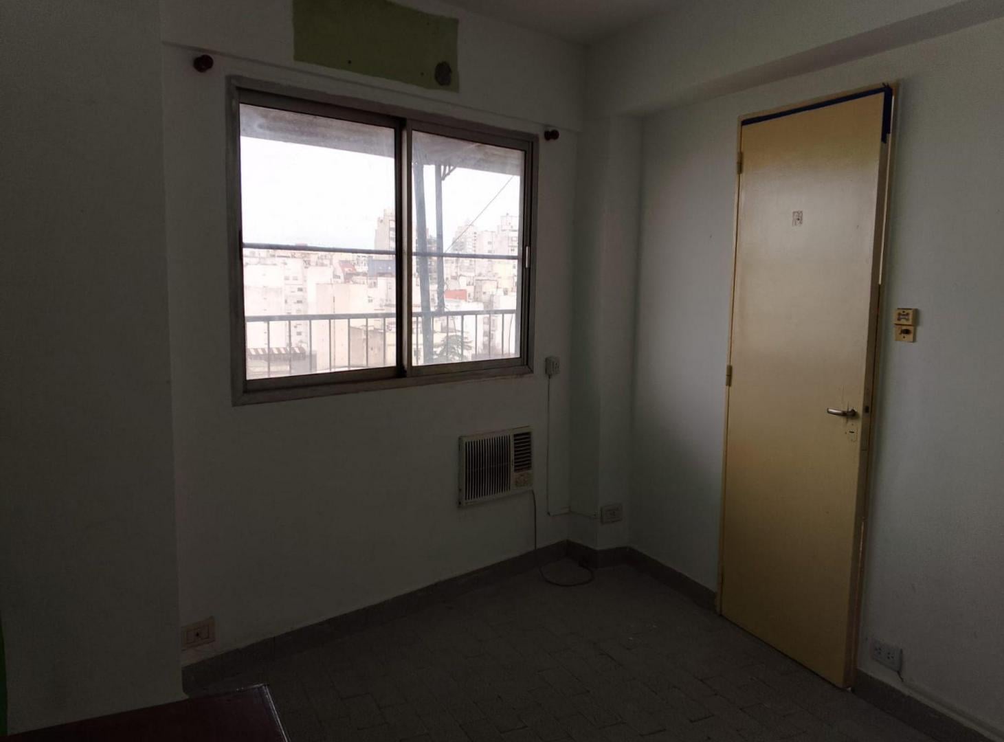 Foto de VENTA DEPARTAMENTO 2 AMBIENTES ALMAGRO OPORTUNIDAD, imagen 3