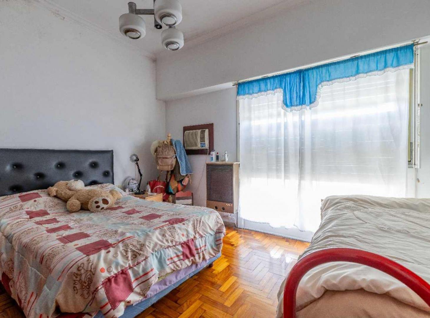 Foto de CASA EN VENTA + 2 UNIDADES IND + GALPÓN EN CASEROS, imagen 5
